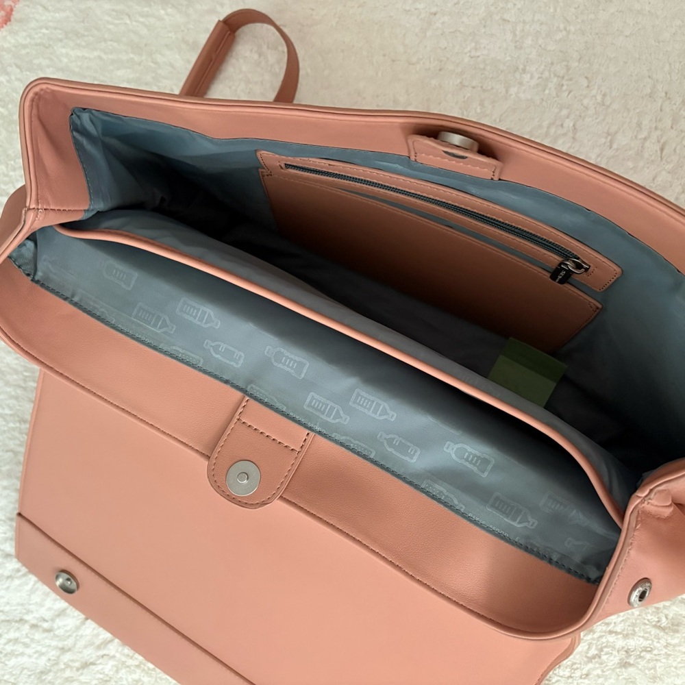 PIXIE MOOD Apricot Beige Convertible 15 in Laptop MacBook Backpack Messenger Bag - Picture 4 of 5